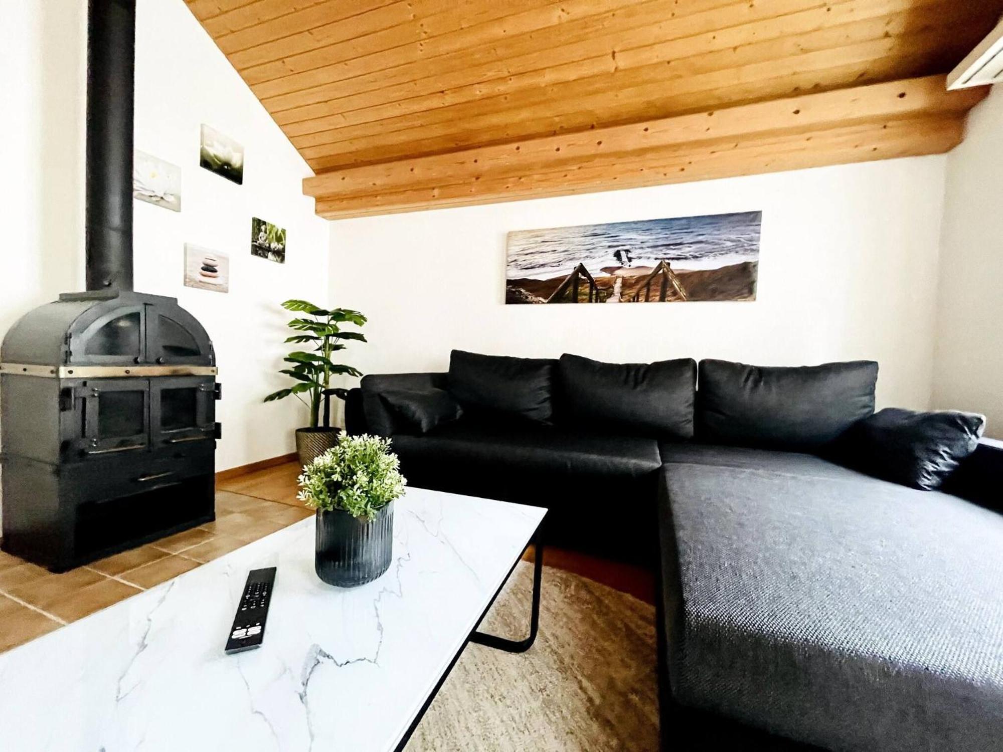 Apartment Einzigartige Schone Altbau- Im Zentrum *