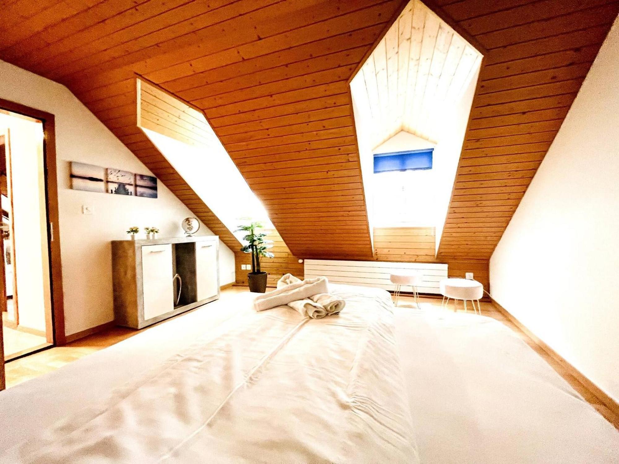 Apartment Einzigartige Schone Altbau- Im Zentrum St. Gallen
